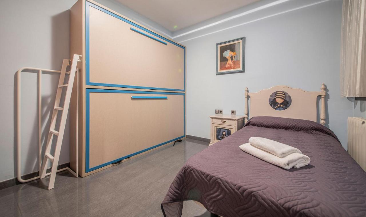 R114 Apartment Ca La Laura Calafell Eksteriør bilde